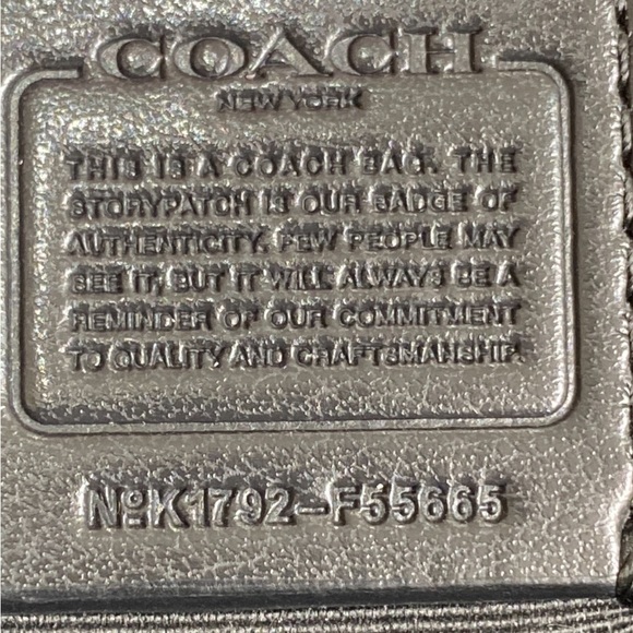 Coach Mini Blake Carryall Bag - Picture 13 of 17